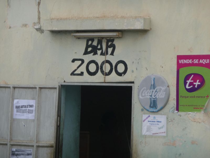 Bar 2000
