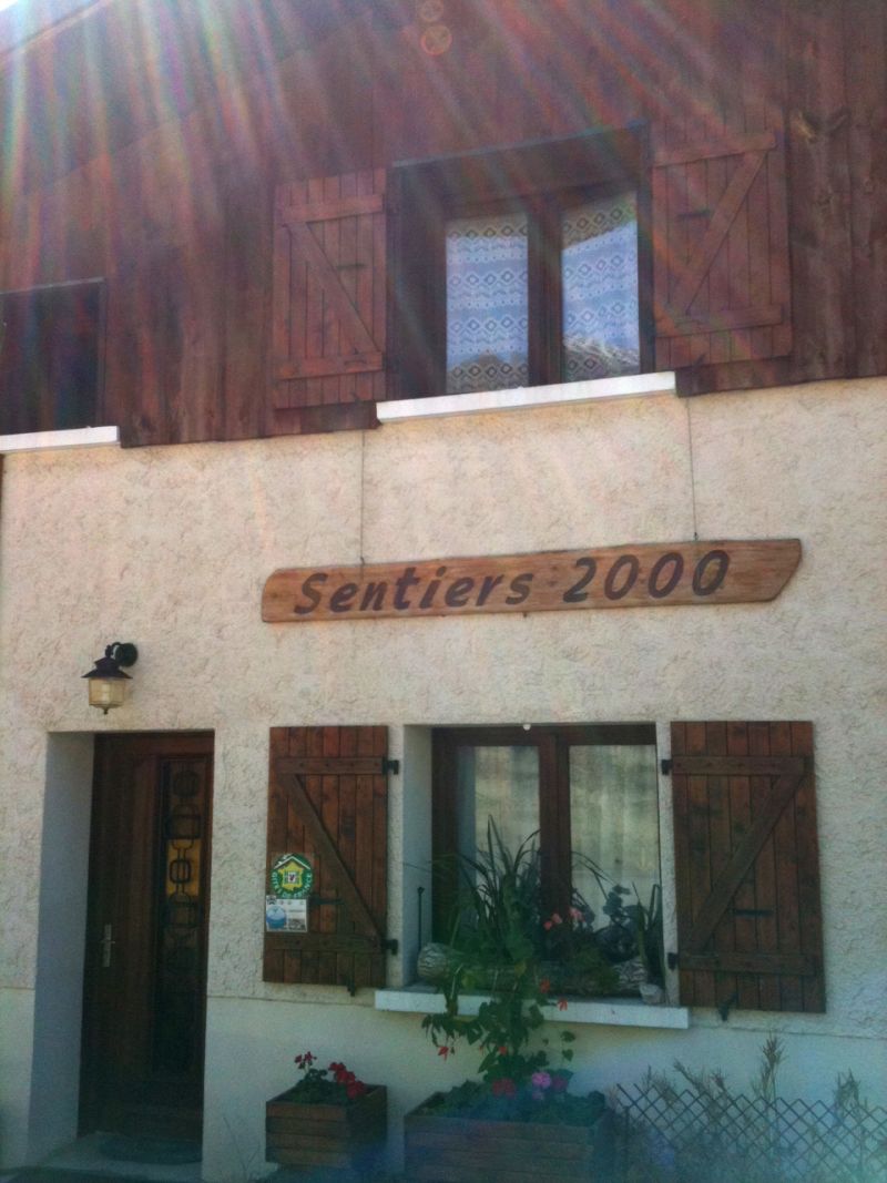 Sentiers 2000
